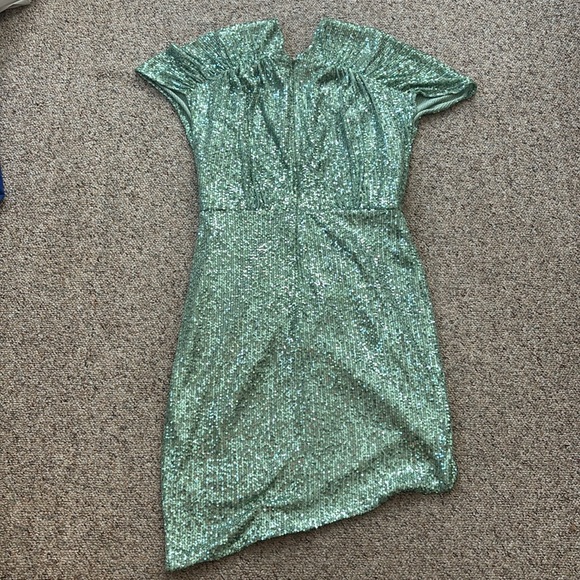 Green sequin dress - Picture 5 of 7